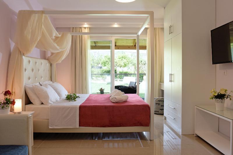 Palapart Gikas Suites And Studios Gouvia Exteriér fotografie